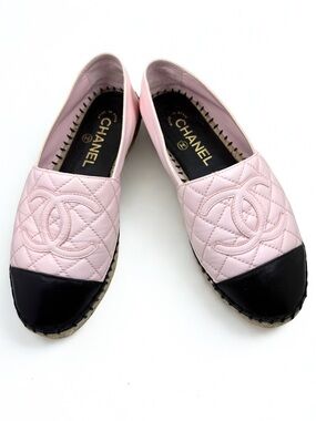 CHANEL Espadrilles